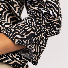 CORA - NŐI 3/4 UJJÚ BLÚZ